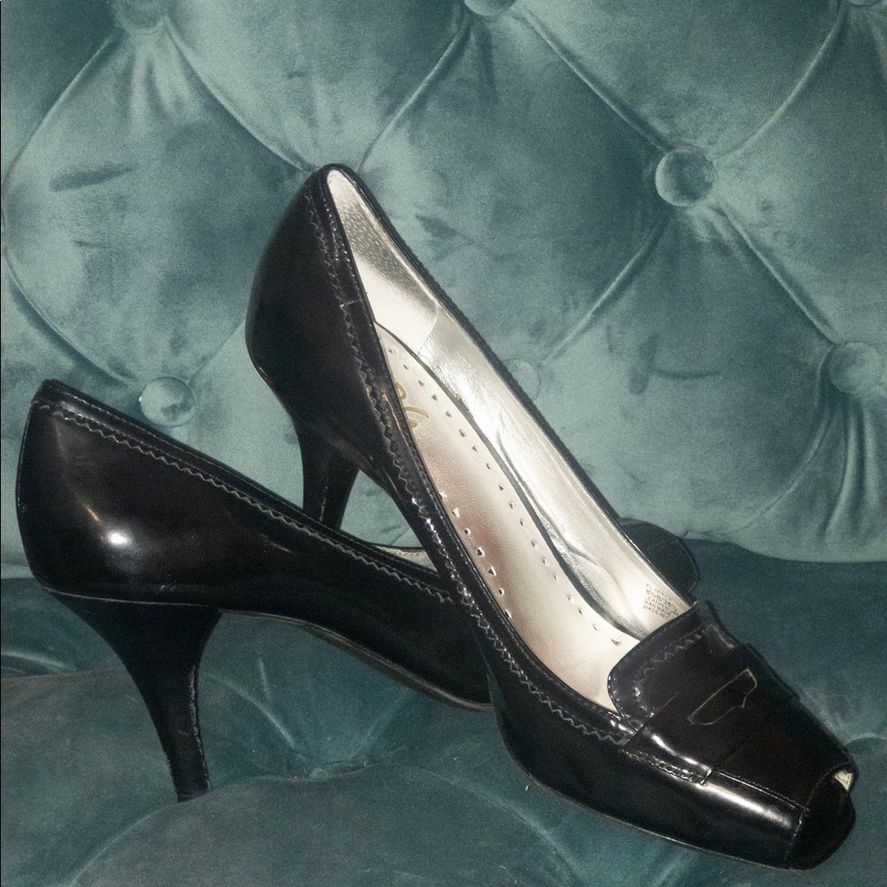 BCBG Paris Black Peep Toe Pump